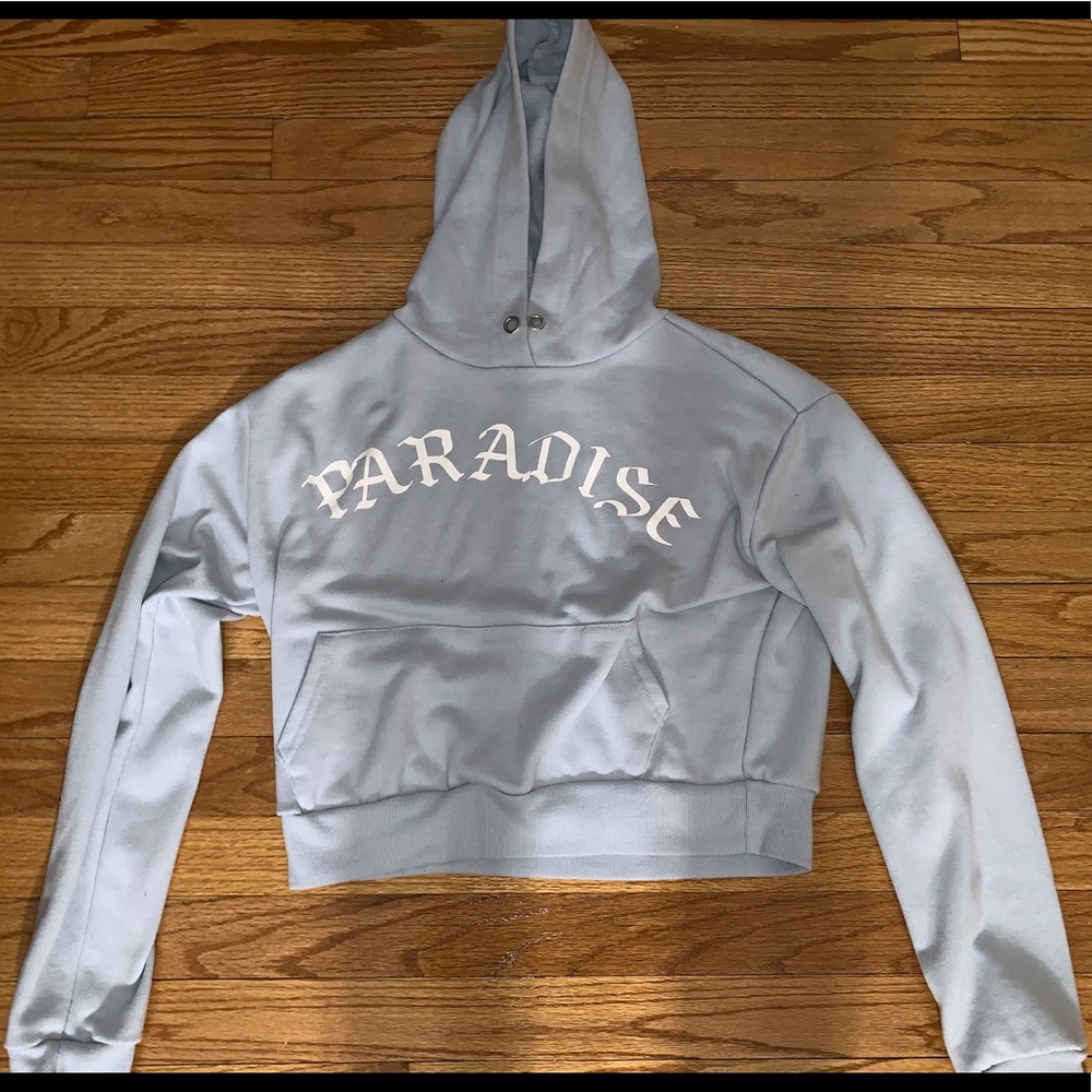 RUE21 cropped hoodie